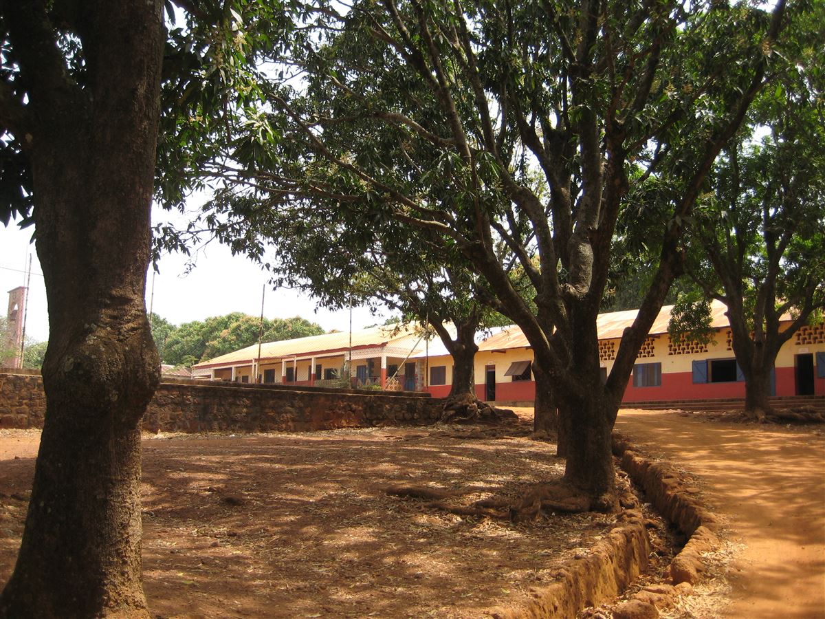Škola v Bozoum